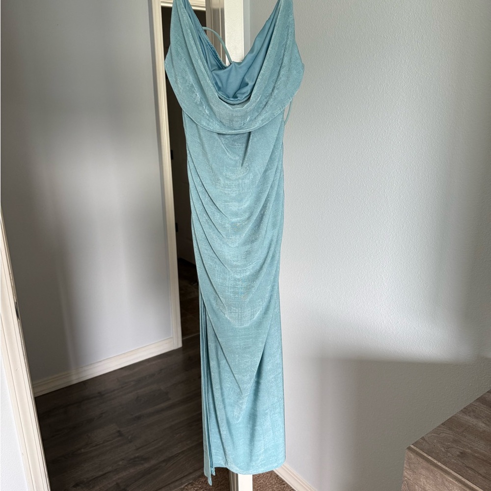 Elegant Blue Strappy Dress